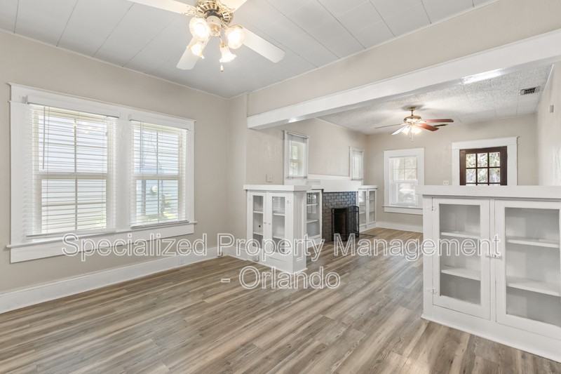 1509 Woodward St #1 - Photo 3 of 19