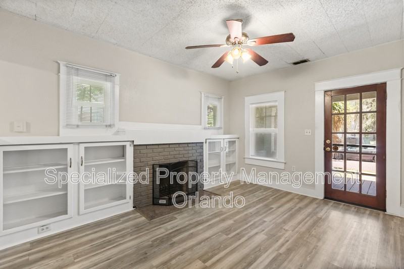 1509 Woodward St #1 - Photo 4 of 19