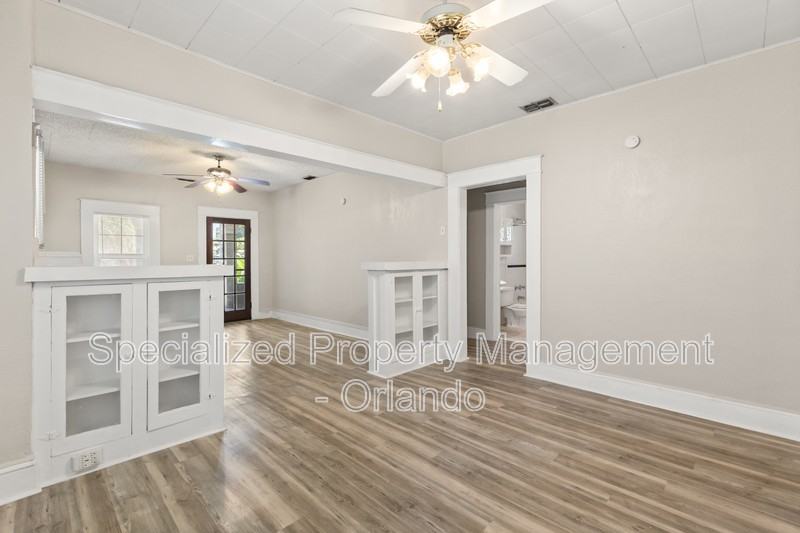 1509 Woodward St #1 - Photo 6 of 19