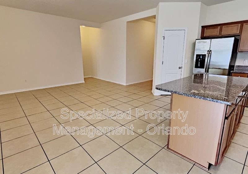 2515 Tanner Ter - Photo 7 of 23