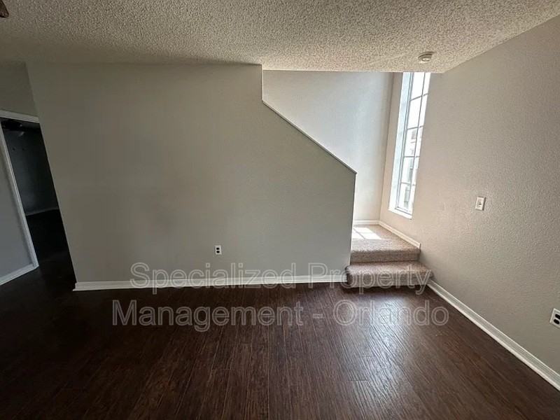 1216 Belvoir Dr - Photo 2 of 14