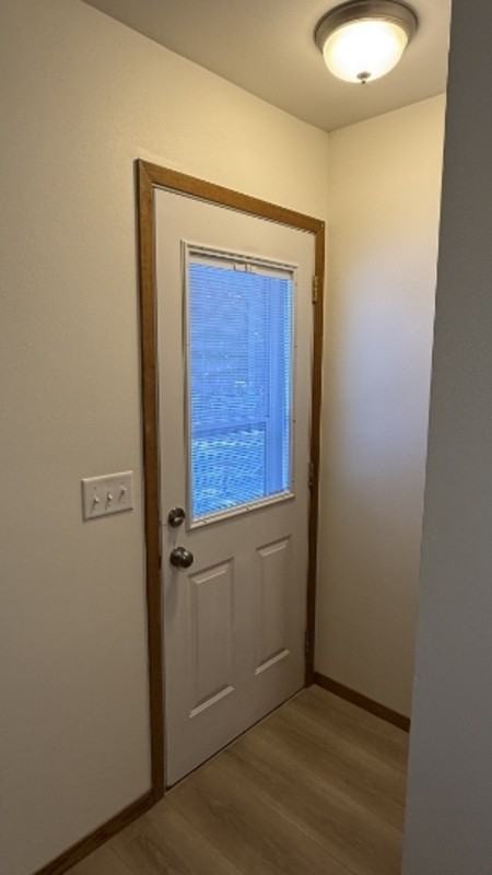 2010 Parkside Dr - Photo 5 of 27