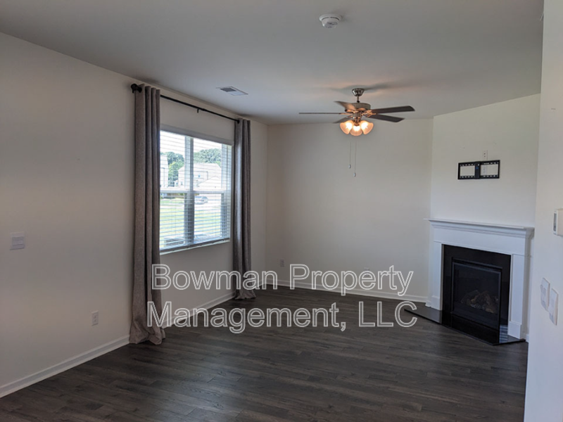 183 Graham Campbell Ln - Photo 3 of 34