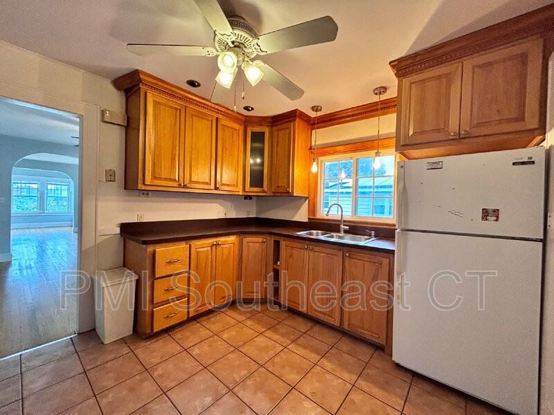 25 Rogers St #2 - Photo 7 of 14