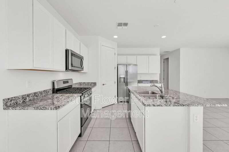 9349 E Spiral Ave - Photo 7 of 44