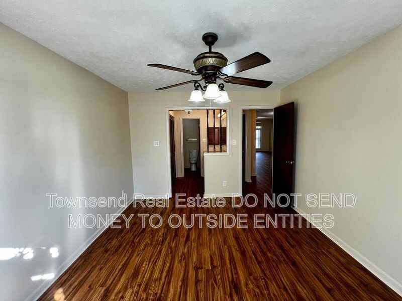 2740 Helaman Ct #6 - Photo 6 of 18