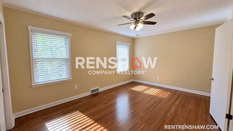 209 Leonora Dr - Photo 2 of 21