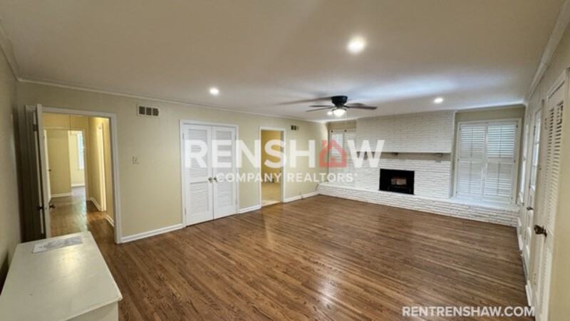 209 Leonora Dr - Photo 7 of 21