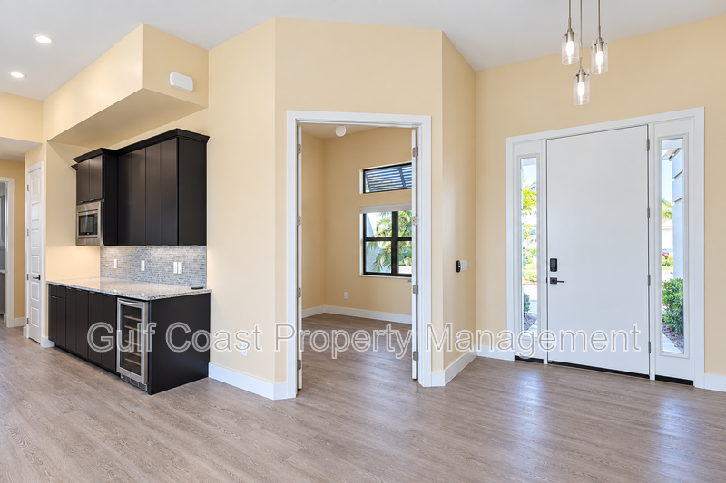 5 Sportsman Pl - Photo 5 of 40