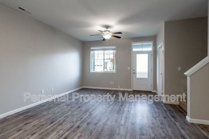 15207 Ne 72nd Way - Photo 3 of 20
