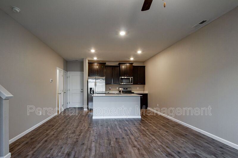 15207 Ne 72nd Way - Photo 4 of 20
