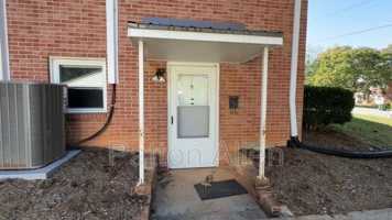 featured image of 1020 Hendersonville Rd #9