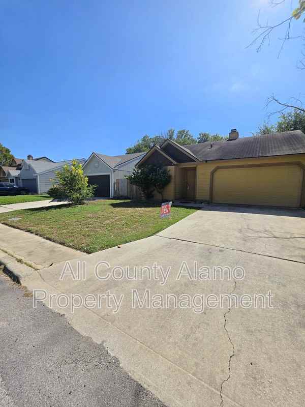 7515 Brandyridge - Photo 3 of 27