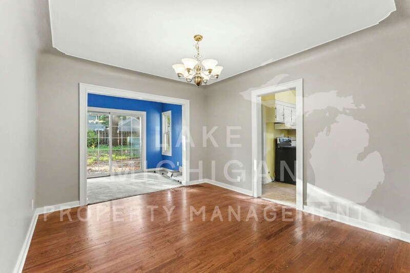 1237 Colorado Ave Se - Photo 7 of 20