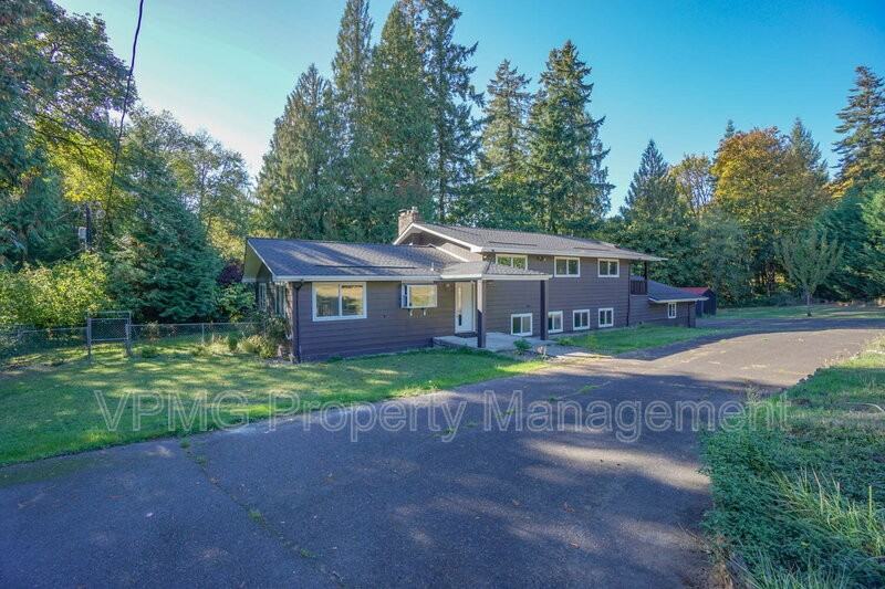 139 N 19th Ct - Photo 4 of 50