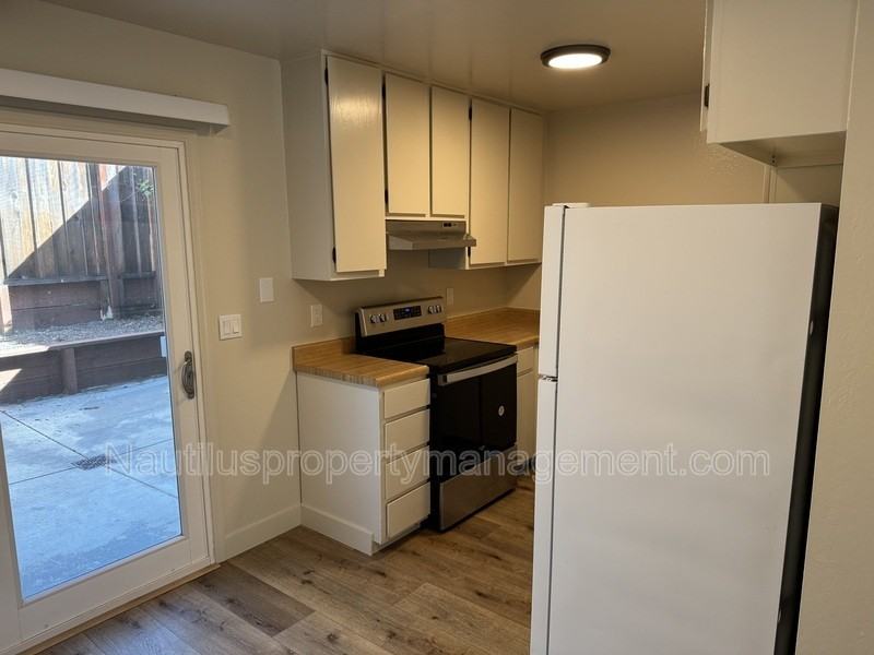 3387 Mission Dr - Photo 7 of 15