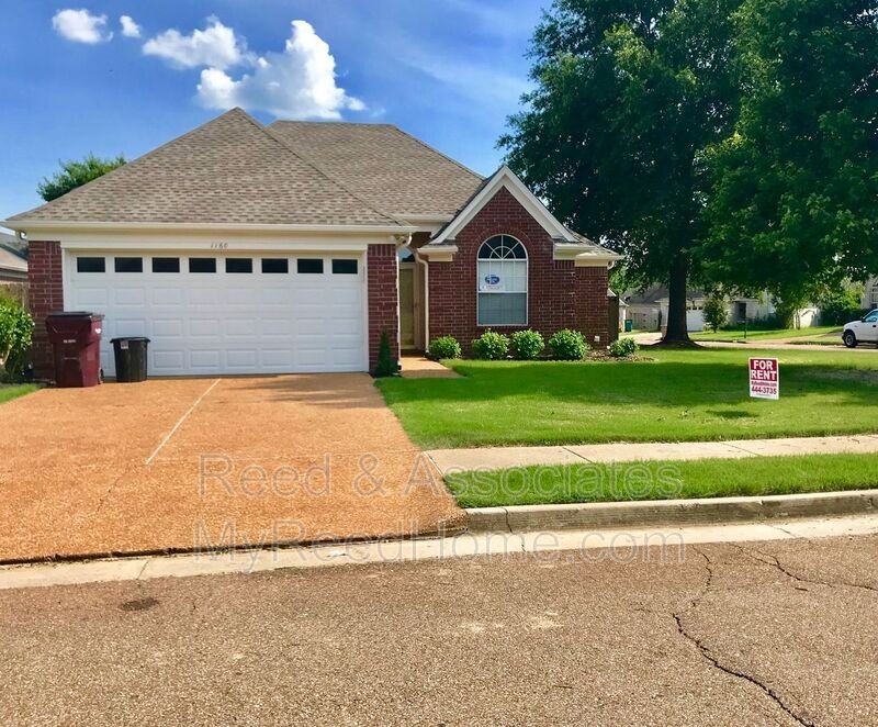 1160 Breezy Valley Dr - Photo 3 of 14
