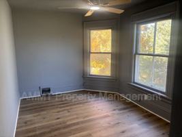 featured image of 1534 3rd Ave Se
