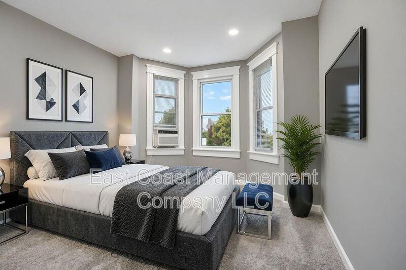 2200 N Rosedale St - Photo 4 of 36