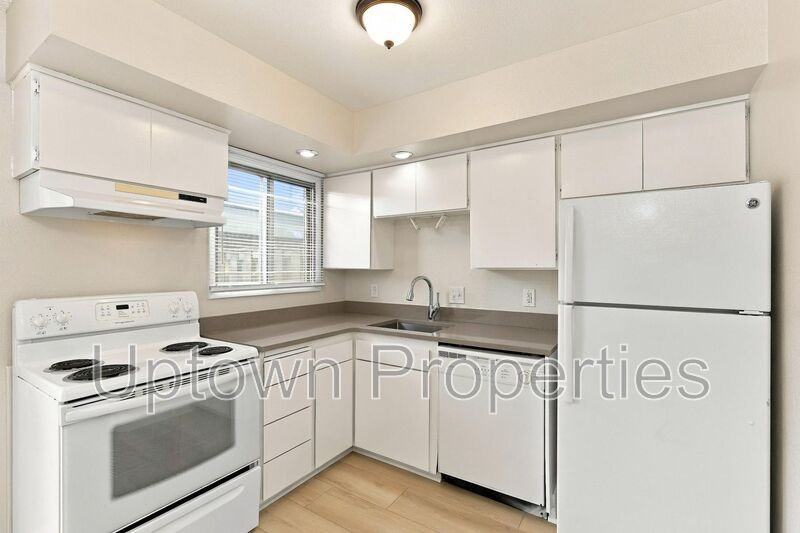 6515 Kansas St - Photo 6 of 25