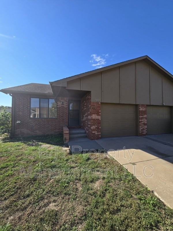 7003 W Oneil St #7003