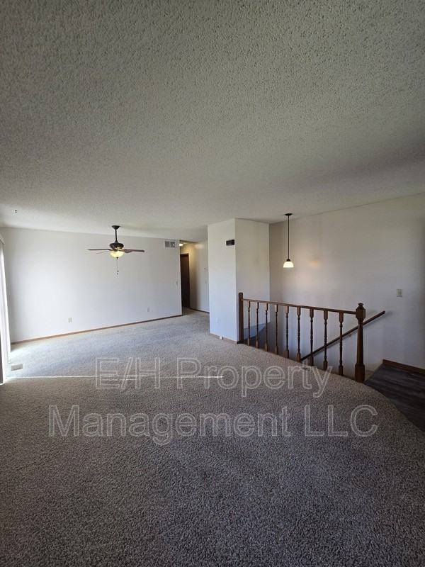 7003 W Oneil St #7003 - Photo 5 of 31