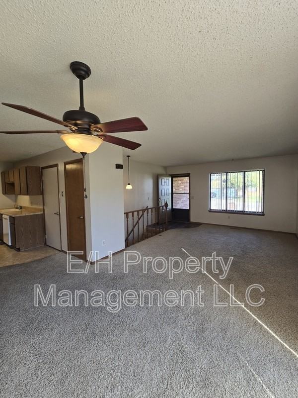 7003 W Oneil St #7003 - Photo 6 of 31