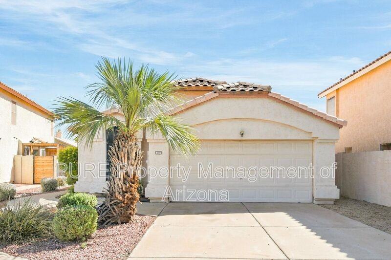 1381 S Yucca Pl - Photo 2 of 25