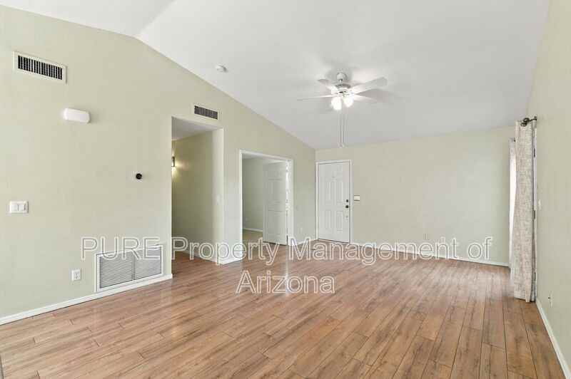 1381 S Yucca Pl - Photo 4 of 25