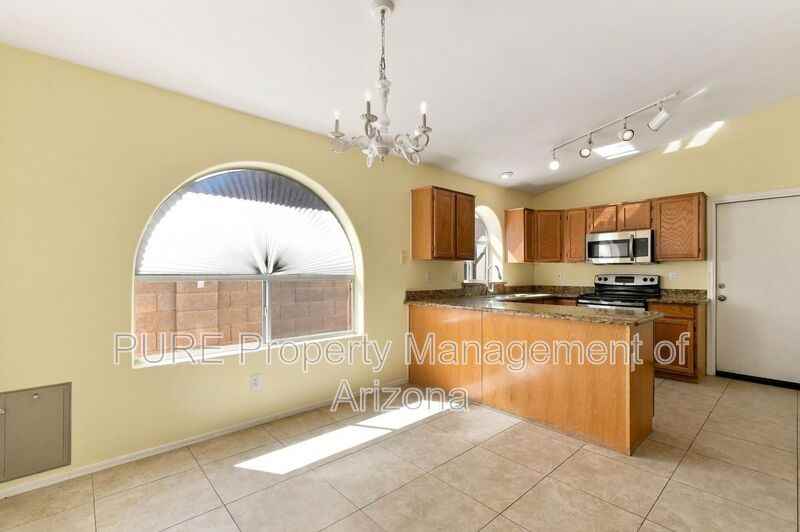 1381 S Yucca Pl - Photo 7 of 25