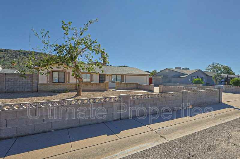 1619 W Pershing Ave - Photo 4 of 29