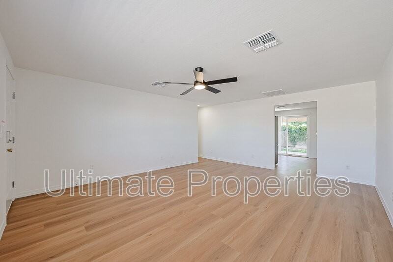 1619 W Pershing Ave - Photo 6 of 29