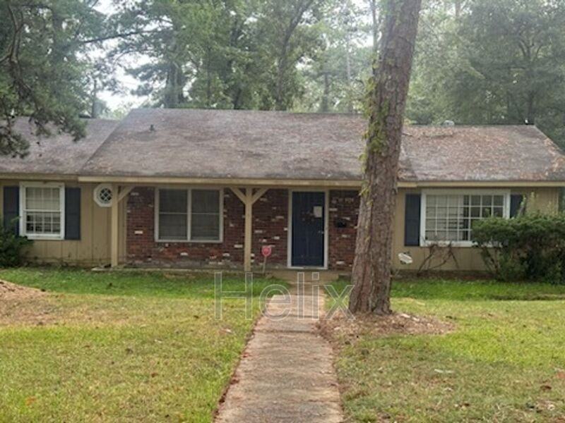 247 Dona Ave