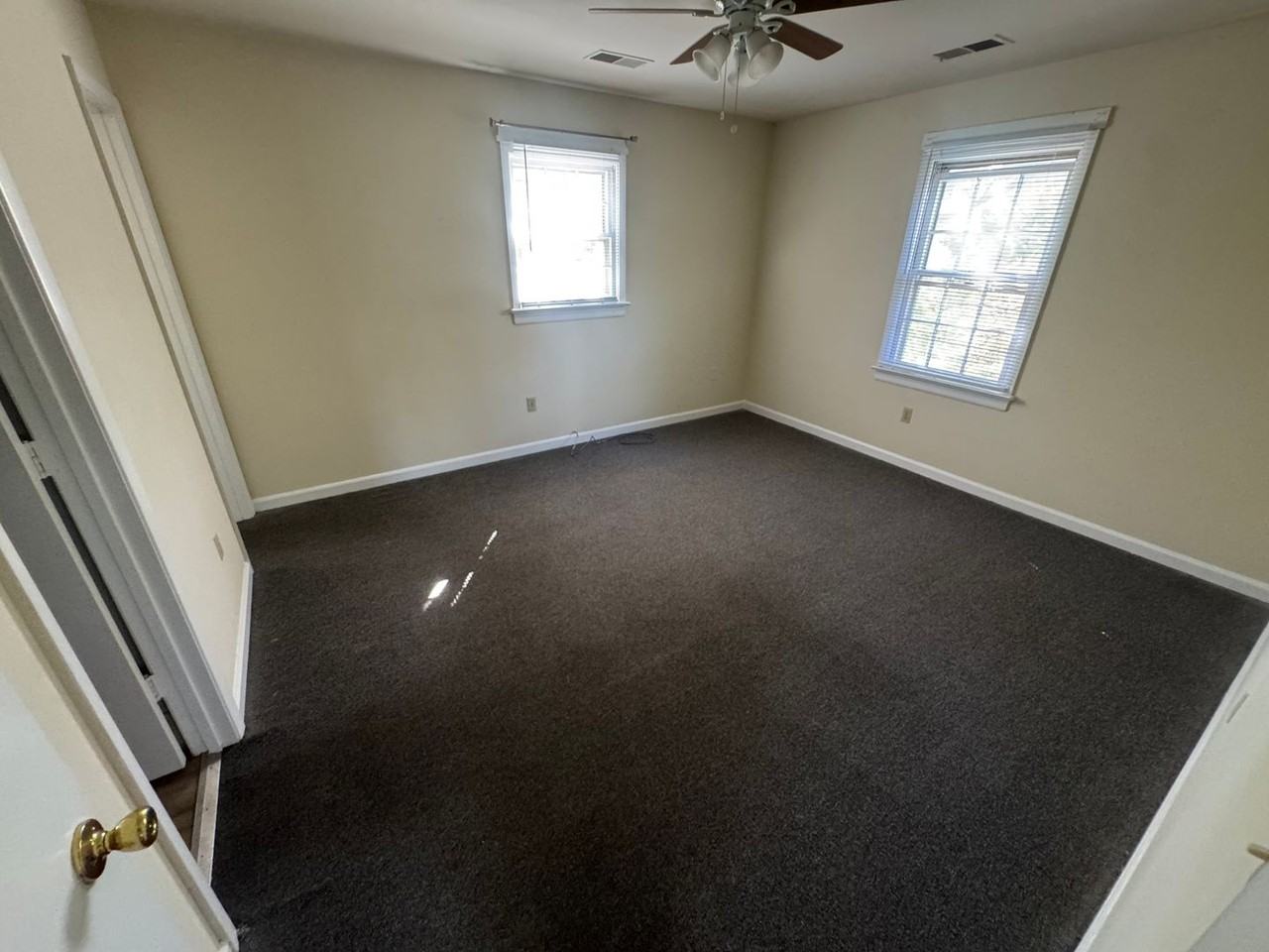 108 Nottingham Ct - Photo 5 of 16