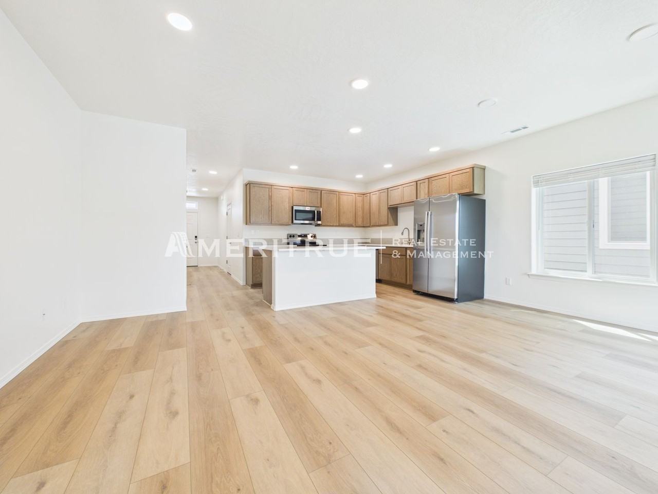 6364 W 36th Pl - Photo 3 of 18