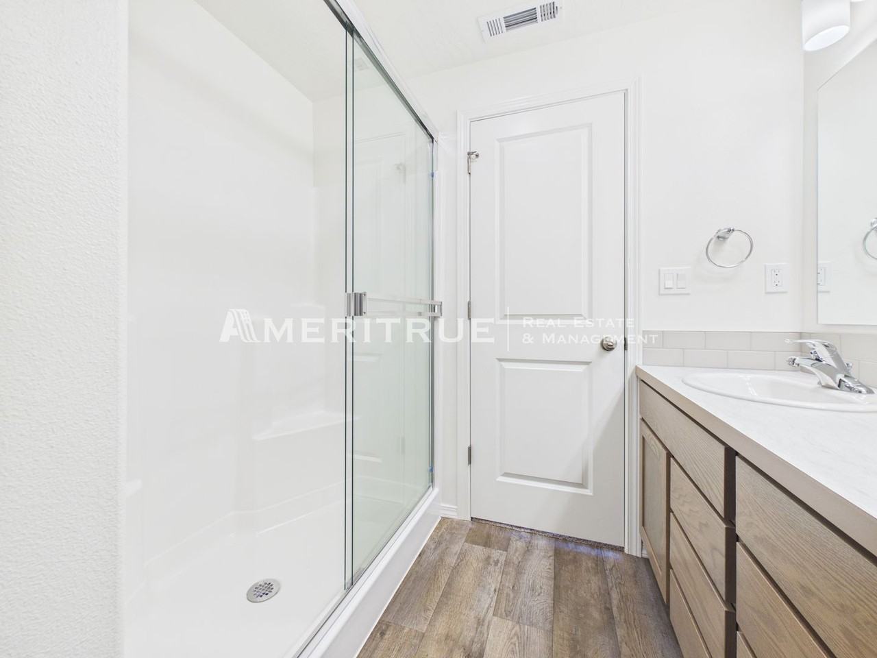 6364 W 36th Pl - Photo 6 of 18