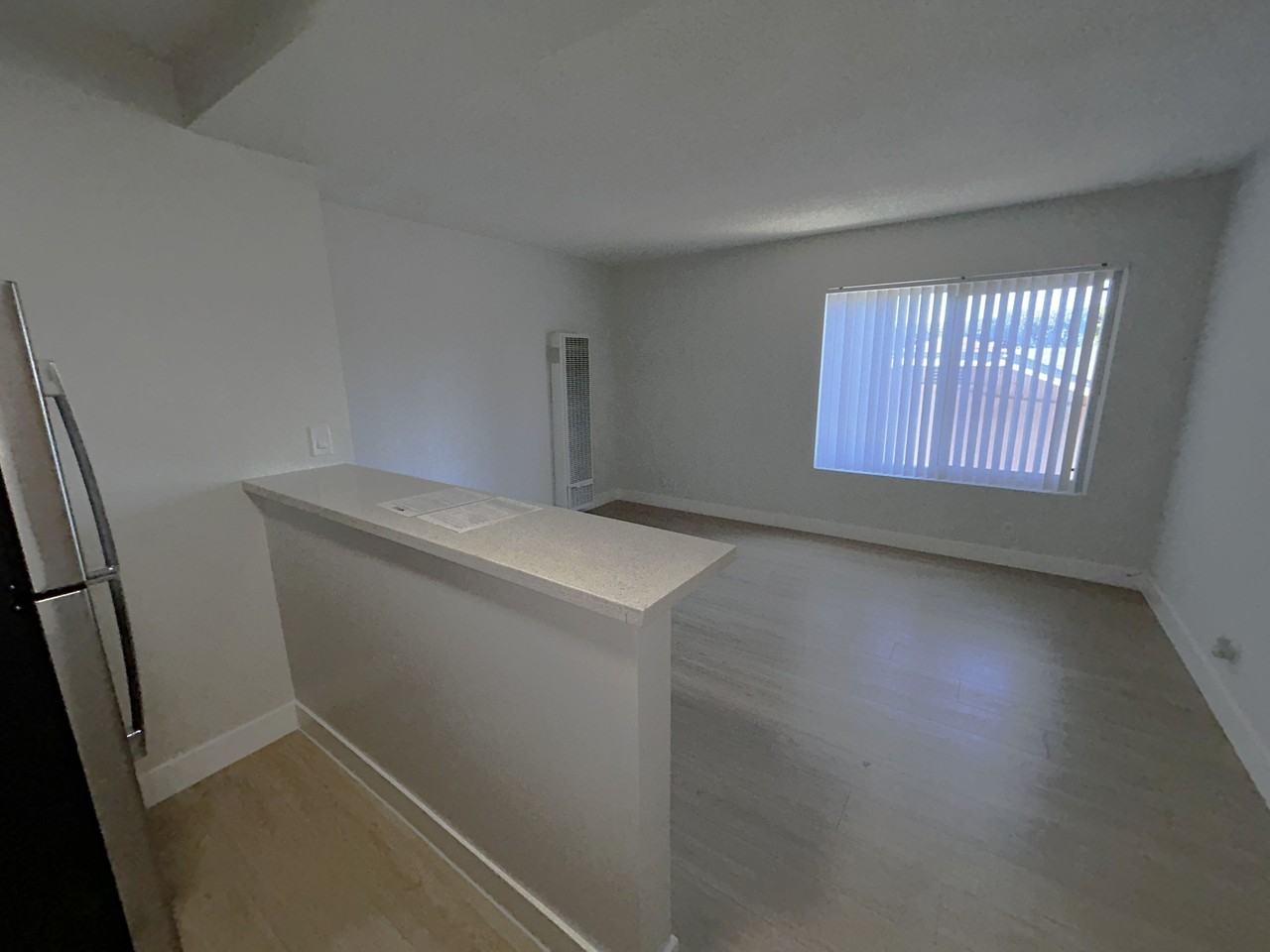 3113 - 650 W. Gardena Blvd. - Photo 7 of 14