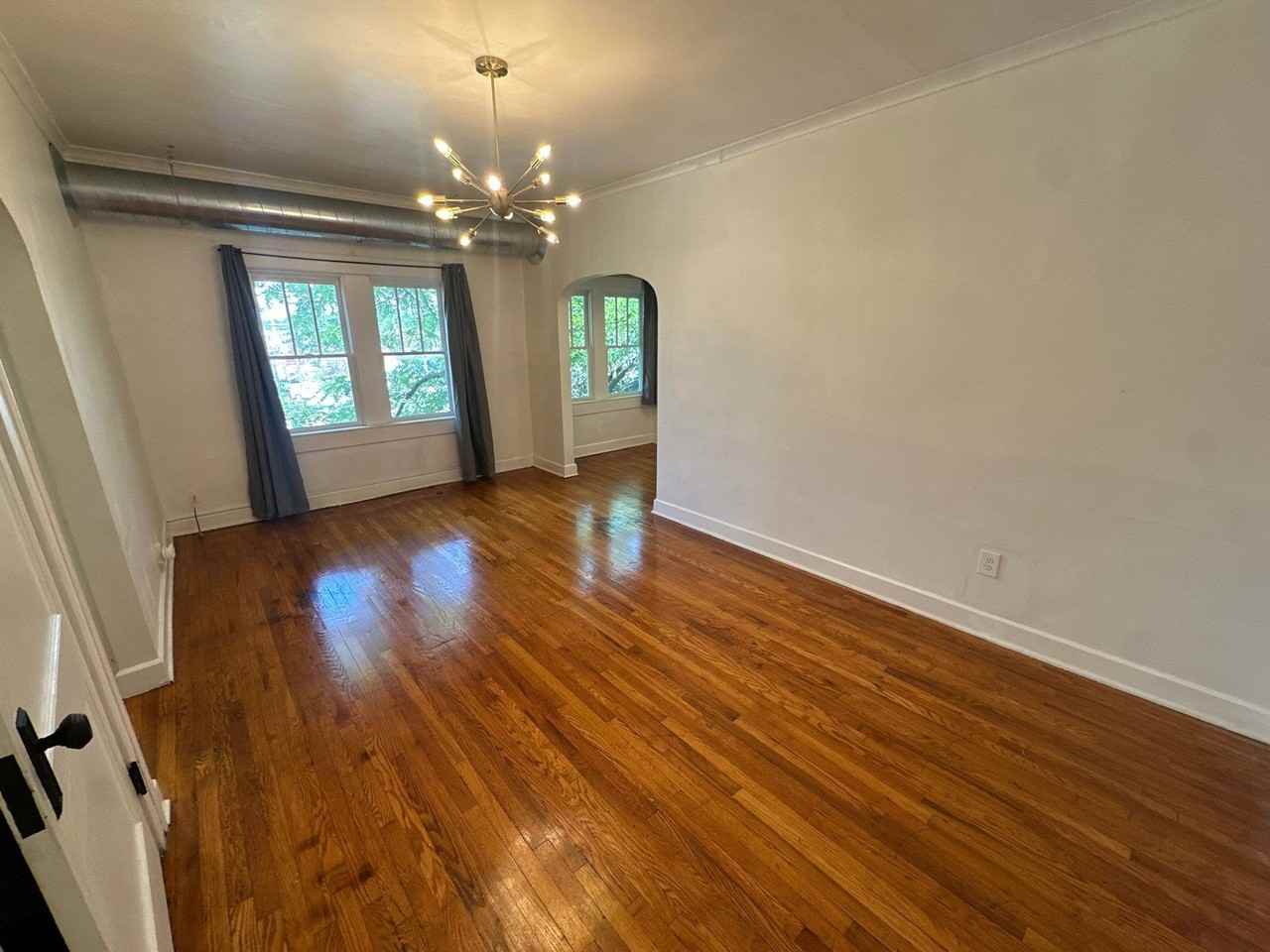 5914 East Washington Street - Photo 2 of 29