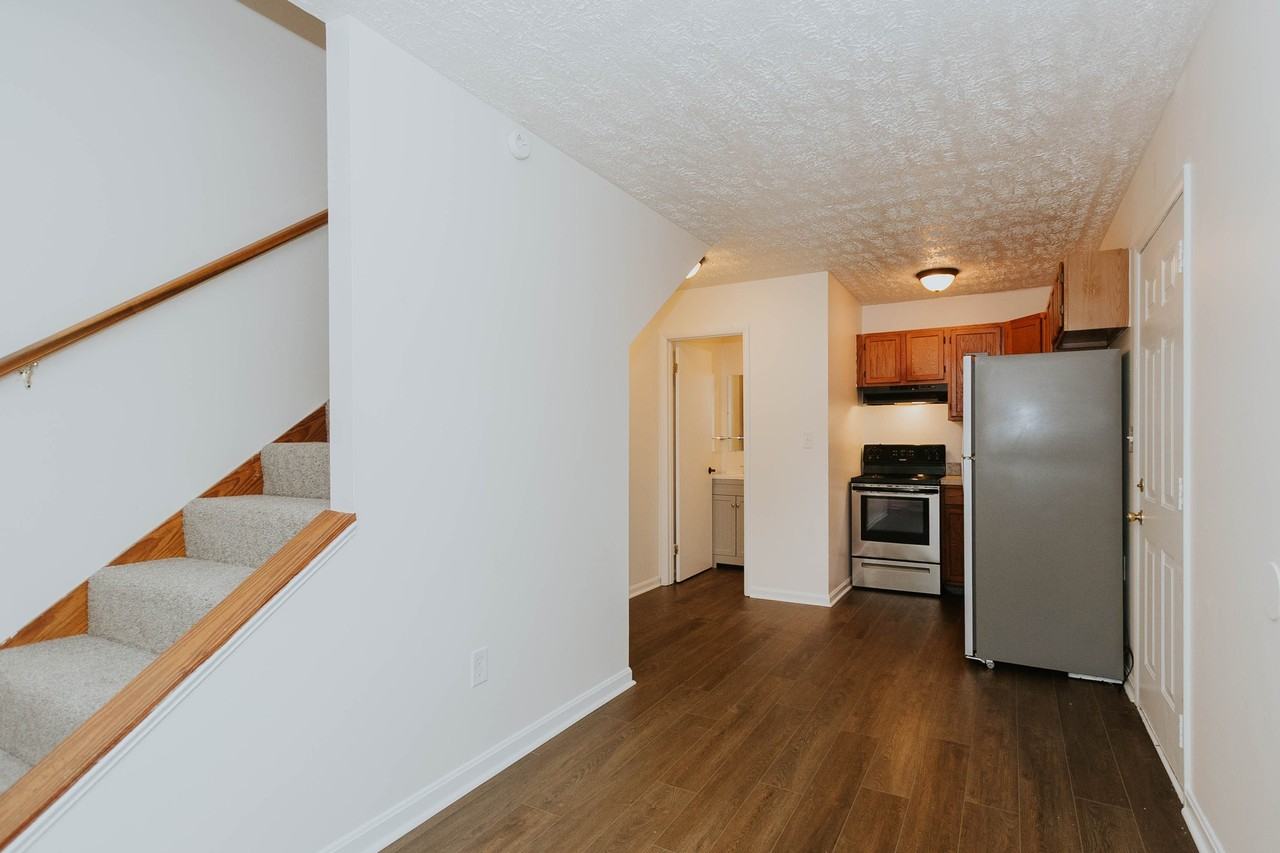 401 East Rd - Photo 2 of 18