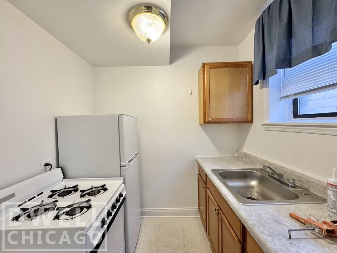 6526 N Lakewood Ave #6538G - Photo 4 of 15