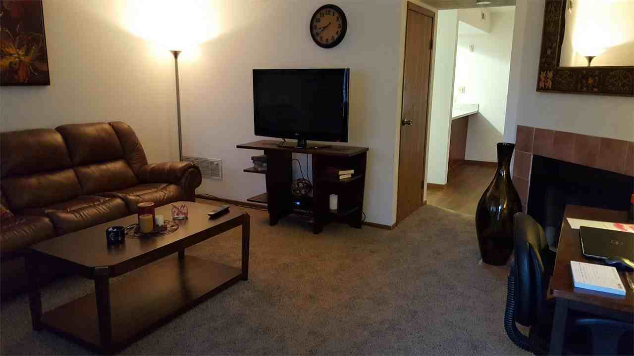 BENT TREE TOWNHOME CONDOMINIUMS - Photo 5 of 6