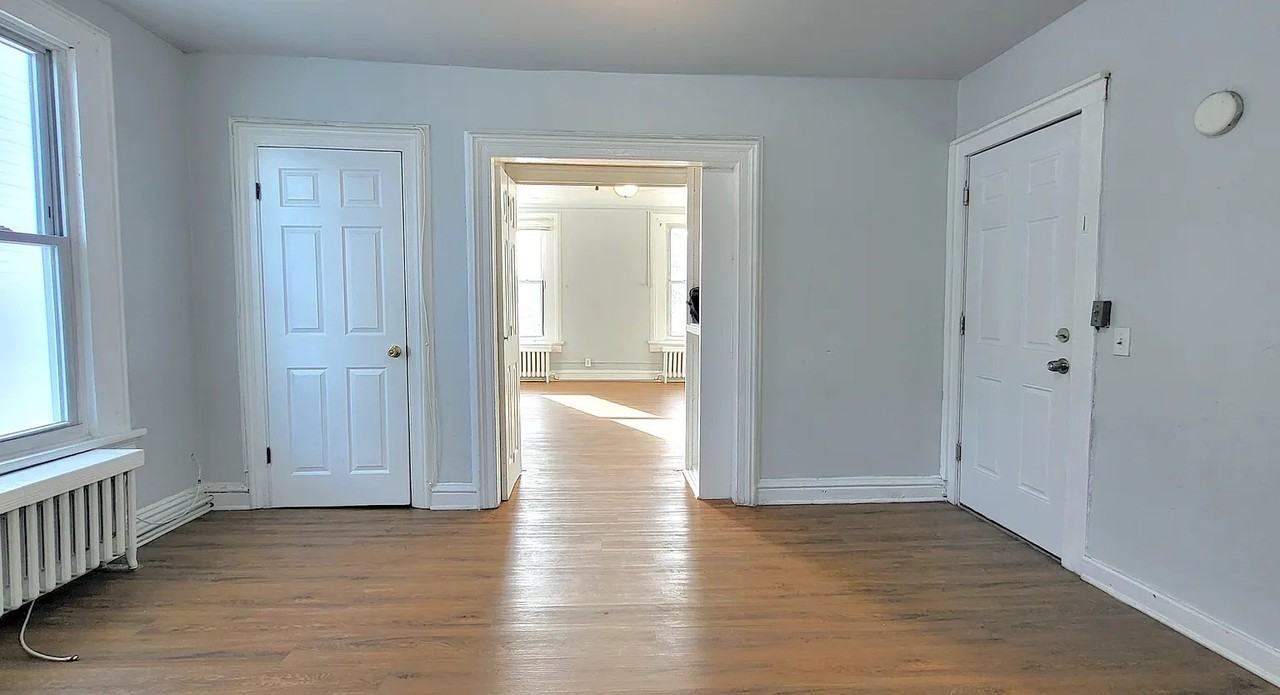 81 Washington Street - Photo 4 of 6