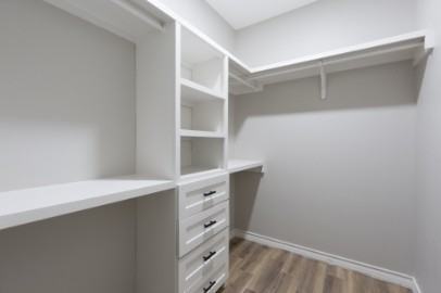 820 East Cedar Avenue - Photo 6 of 7