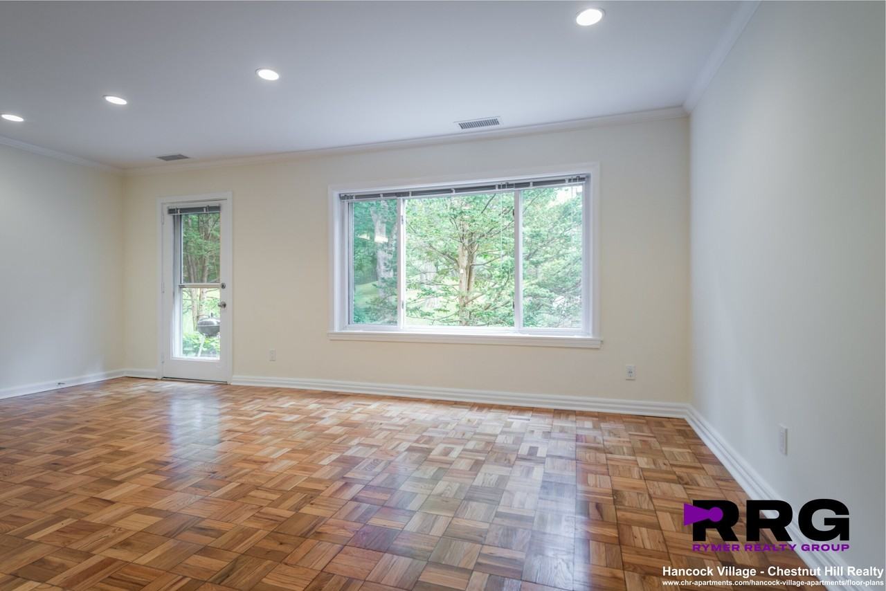 Gerry Rd #G025 - Photo 3 of 16