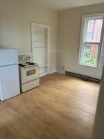 featured image of 546 W 8th St
