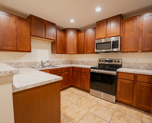 806 Oak Street - Photo 4 of 10