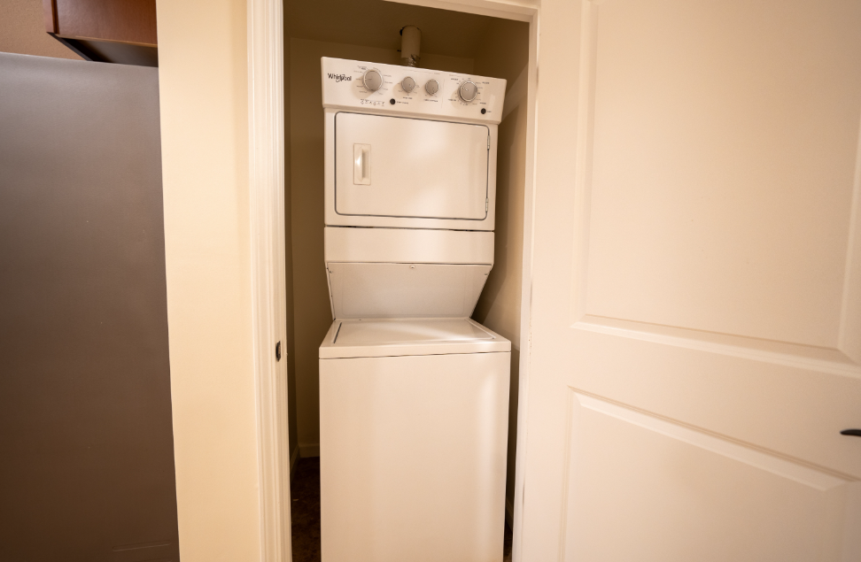 806 Oak Street - Photo 7 of 10