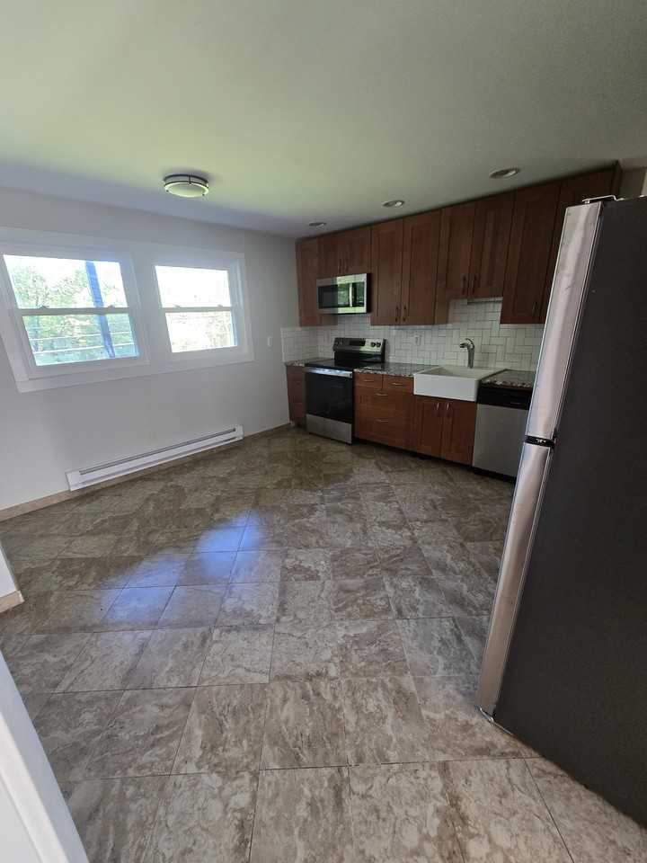 100 Upper Boiceville Road - Photo 2 of 9