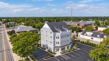 featured image of 210 North St