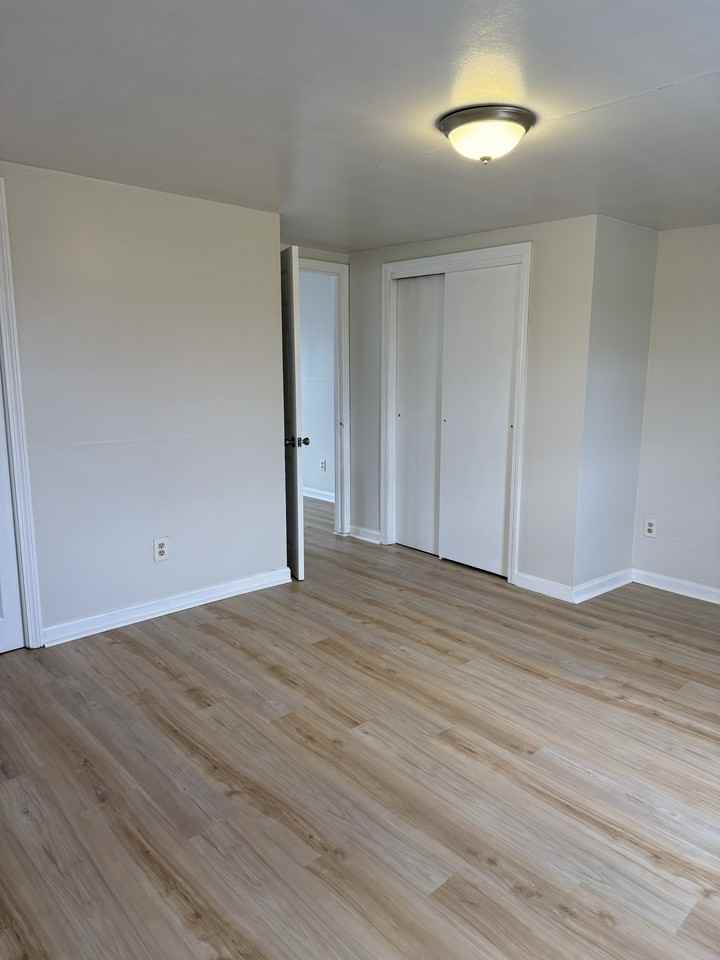 297 Lindsey Street / 105 - Photo 7 of 10